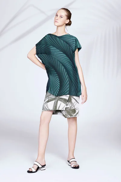 Look 4